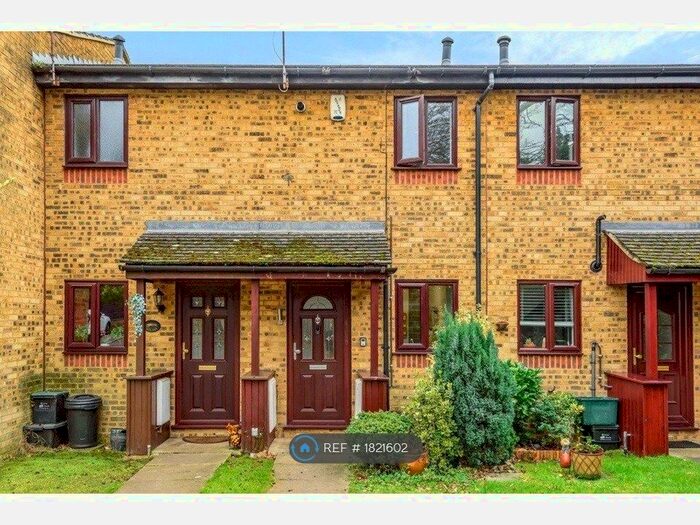 2 Bedroom Terraced House To Rent In York Rise, Orpington, BR6