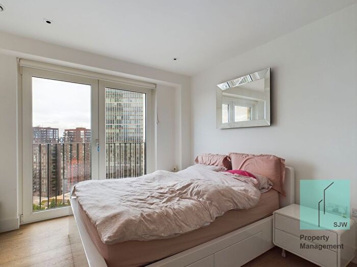 1 Bedroom Flat To Rent In Exchange Gardens, London, SW8