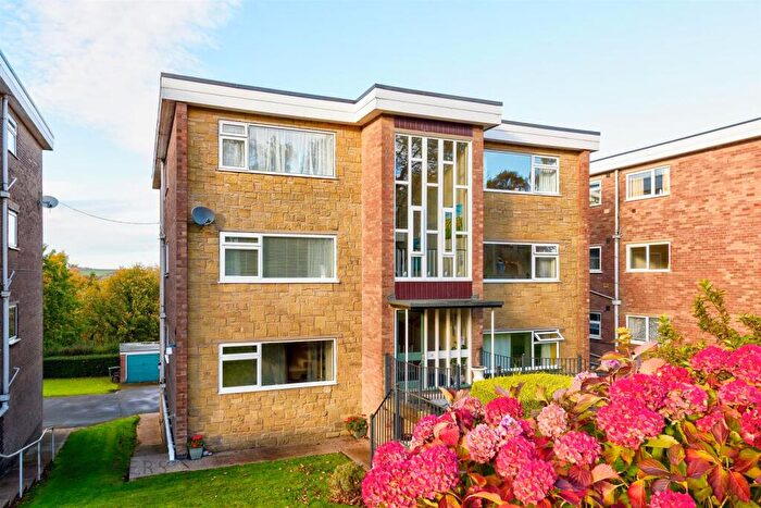 2 Bedroom Flat For Sale In Moorbank Road, Sandygate, Sheffield, S10