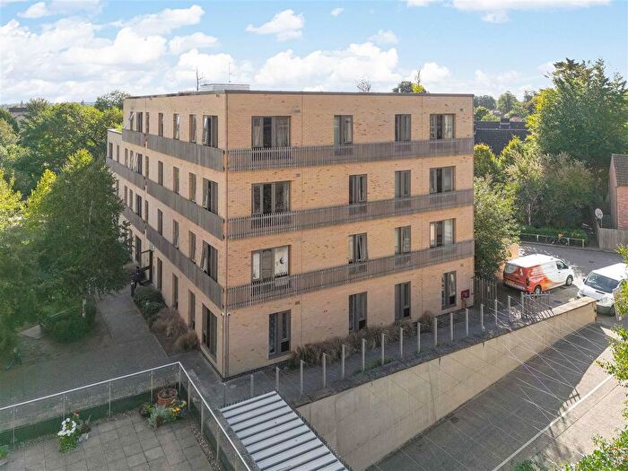2 Bedroom Flat For Sale In Elan House, Cherry Hinton Road, CB1