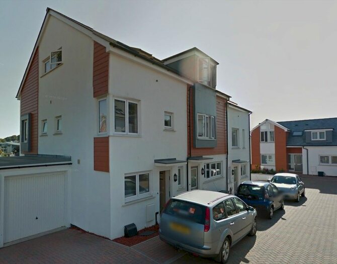 3 Bedroom Terraced House To Rent In Moorhaven Close, Torquay, TQ1
