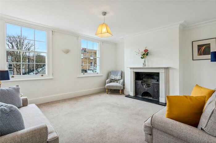 3 Bedroom Property To Rent In Nelson Terrace, London, N1