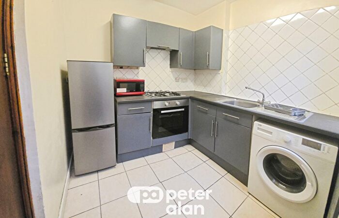 1 Bedroom Flat To Rent In Carlton Terrace, Swansea, SA1