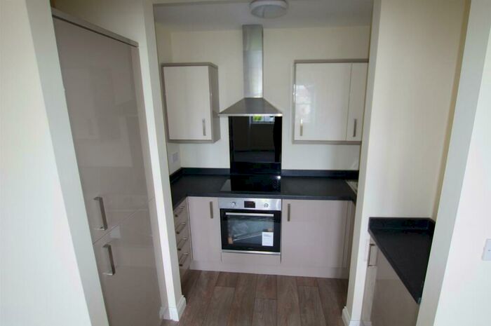 2 Bedroom Apartment To Rent In Augusta Street, Llandudno, Conwy, LL30