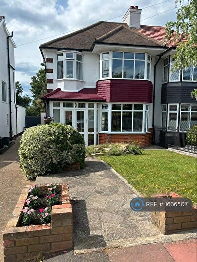 3 Bedroom Semi Detached House To Rent In Goodhart Way, West Wickham, BR4
