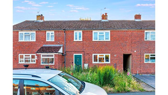3 Bedroom Terraced House For Sale In Welford Gardens, Abingdon, Oxfordshire, OX14