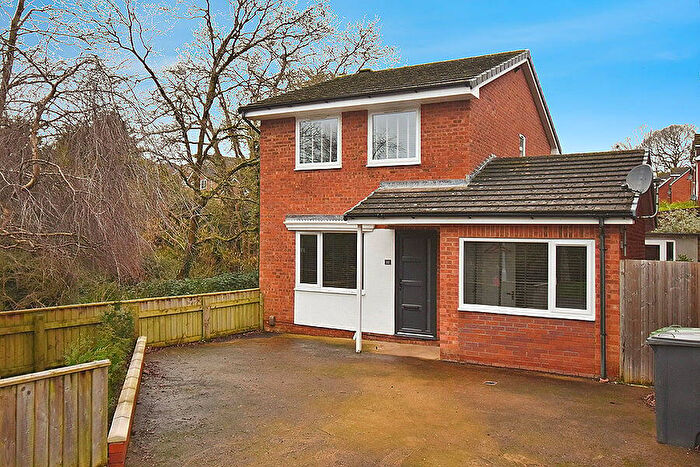 4 Bedroom Detached House For Sale In Stoke Valley Road, Pennsylvania, Exeter, EX4