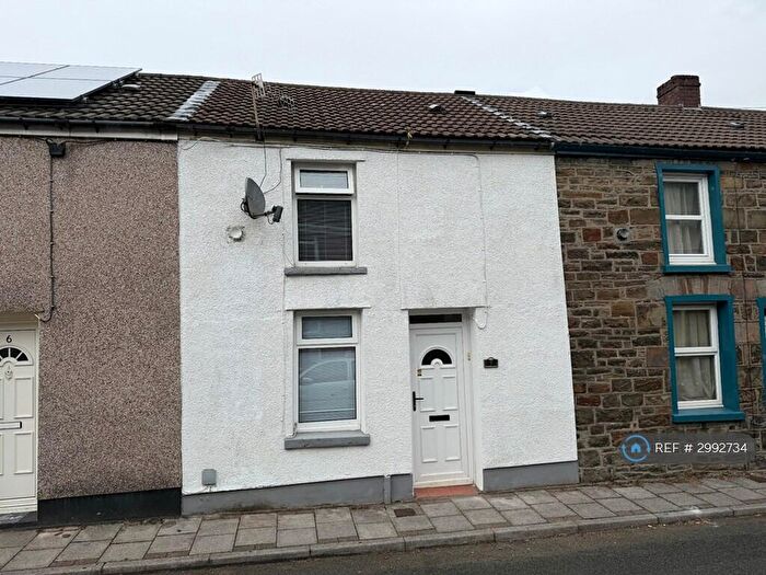 2 Bedroom Terraced House To Rent In Jenkin Street, Abercwmboi, Aberdare, CF44