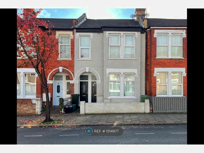 2 Bedroom Maisonette To Rent In Blandford Road, Beckenham, BR3