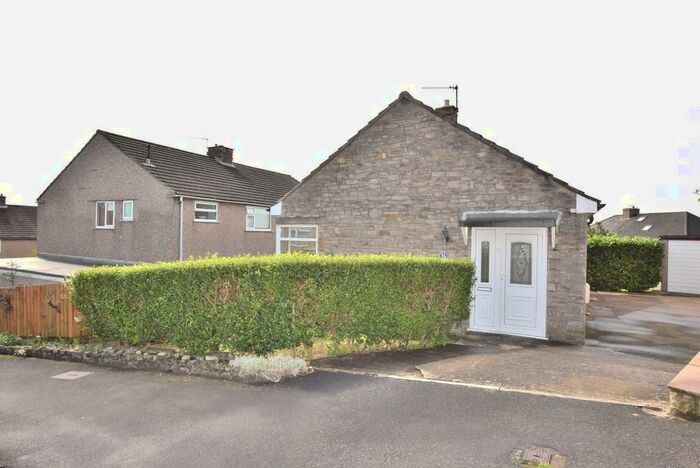 3 Bedroom Detached Bungalow To Rent In Willow Crescent, Richmond, DL10