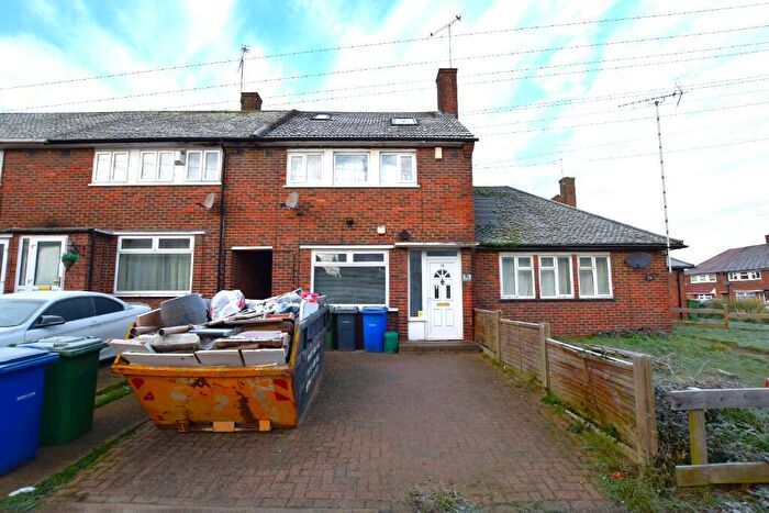 4 Bedroom Terraced House To Rent In Ravel Gardens, RM15