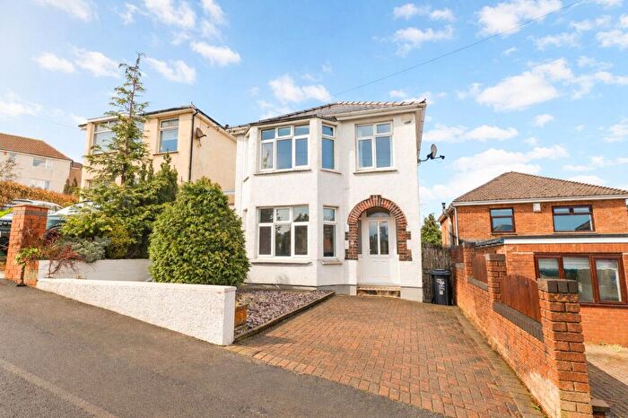 3 Bedroom Detached House For Sale In Upper Tennyson Road, Newport, NP19