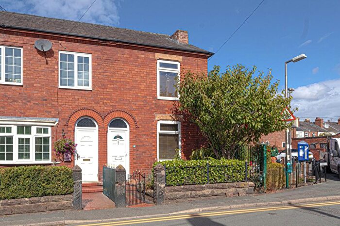 3 Bedroom End Of Terrace House For Sale In Lydyett Lane, Barnton, CW8