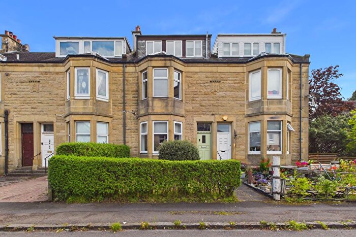 3 Bedroom Maisonette For Sale In Douglas Street, Carluke, ML8