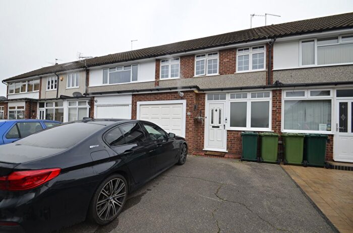 2 Bedroom Terraced House To Rent In Maxwell Road, Ashford, TW15