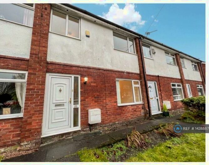 3 Bedroom Terraced House To Rent In Whowell Fold, Bolton, BL1