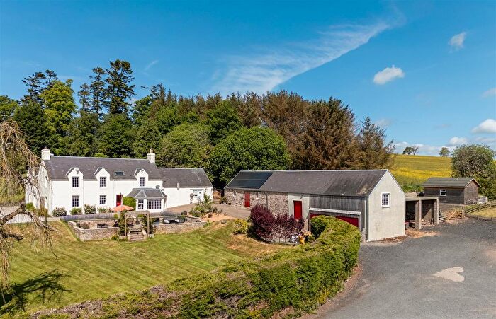 4 Bedroom Farmhouse For Sale In Thickside House, Oxnam Road, Jedburgh, TD8