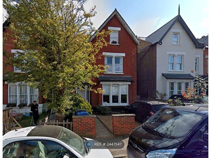 2 Bedroom Flat To Rent In Fassett Road, Kingston Upon Thames, KT1
