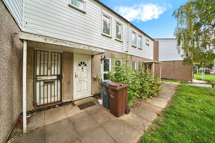 1 Bedroom Maisonette For Sale In Fanshawe Avenue, Barking, IG11