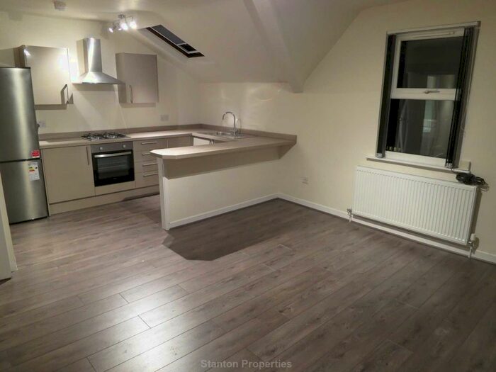 1 Bedroom Studio To Rent In Clyde Road, West Didsbury, M20