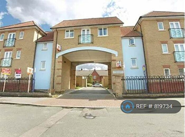 2 Bedroom Flat To Rent In Garvary Road, London, E16