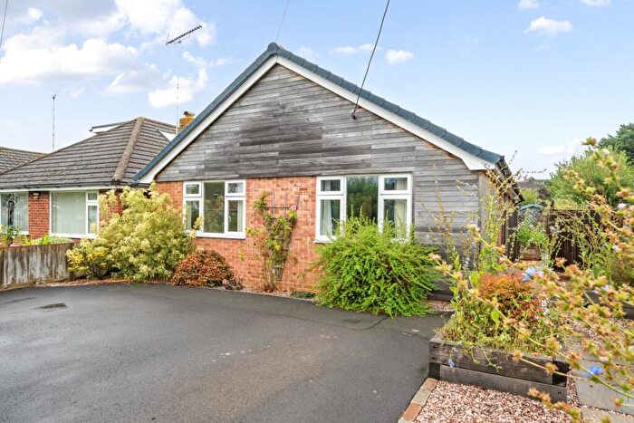 4 Bedroom Bungalow To Rent In Spring Gardens Southampton, SO52
