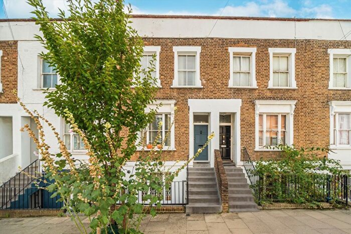 3 Bedroom Terraced House For Sale In Herbert Street, Kentish Town, NW5