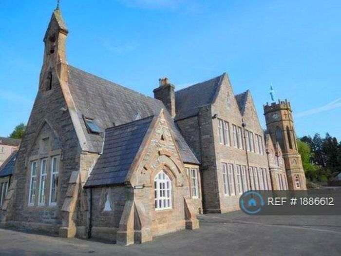2 Bedroom Flat To Rent In Hillview Apartments, Newton Stewart, DG8