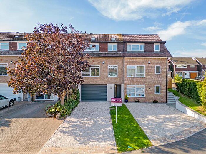 5 Bedroom Town House To Rent In Fairfield, Ingatestone, CM4