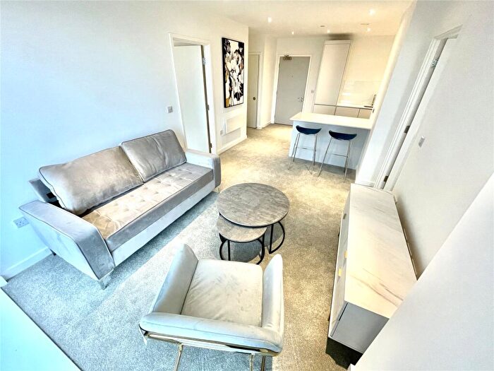 2 Bedroom Apartment To Rent In Local Crescent, Hulme Street, Salford, M5