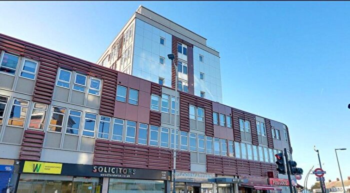 1 Bedroom Flat To Rent In Arodene House, IG2