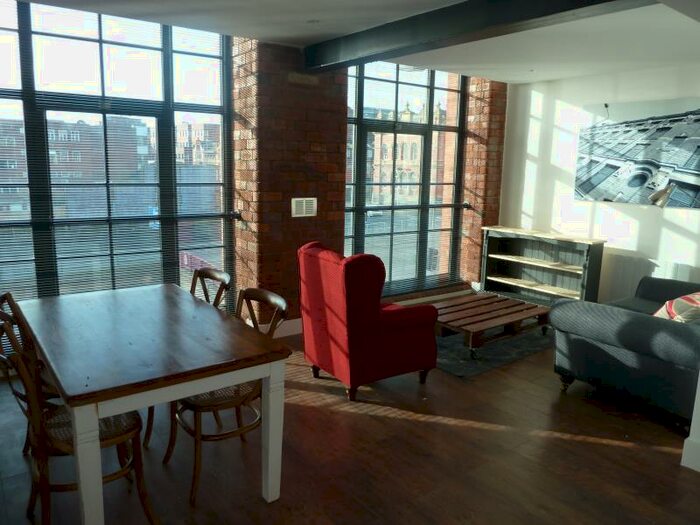 1 Bedroom Apartment To Rent In Crispin Lofts, New York Road. Leeds., LS2