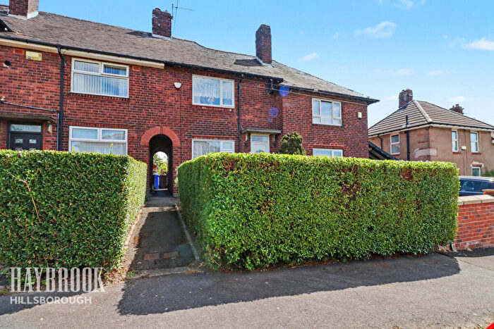 2 Bedroom Terraced House For Sale In Morgan Avenue, Sheffield, S5