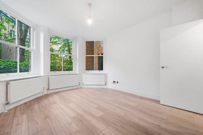 Studio To Rent In Richmond Way, Shepherds Bush, W12
