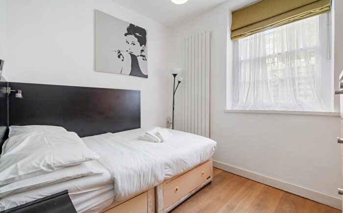 Studio To Rent In North Gower Street, Euston, London, NW1