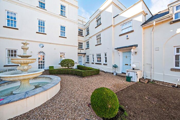 4 Bedroom Town House To Rent In Danesbury Park, North Ride, Welwyn, AL6
