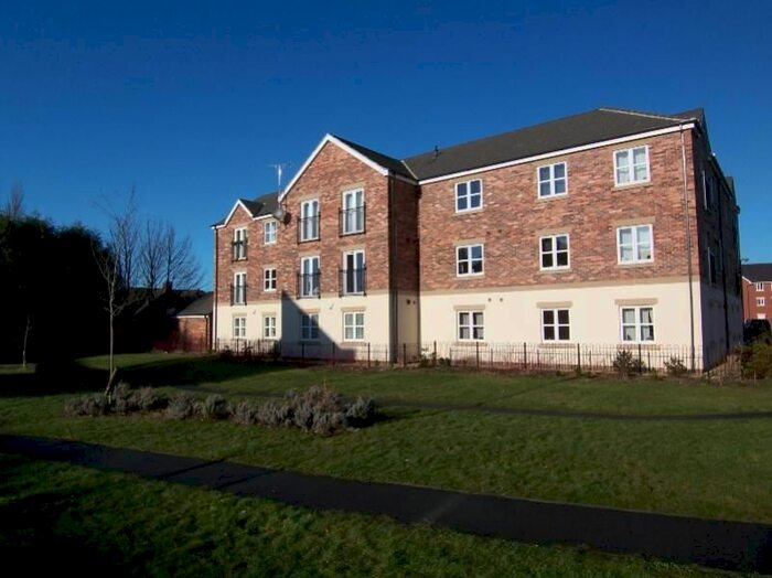 2 Bedroom Flat To Rent In Temple Court, Central Wakefield, WF1