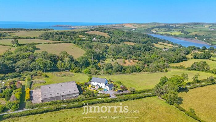 4 Bedroom Smallholding For Sale In St. Dogmaels, Cardigan, SA43