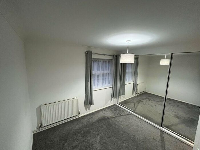 2 Bedroom Apartment To Rent In Hasler Road, Poole, BH17
