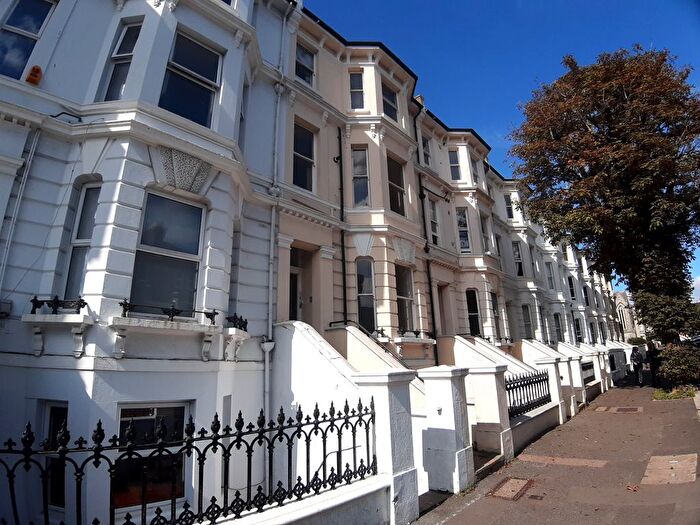1 Bedroom Flat To Rent In Norton Road, Hove, BN3