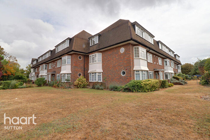 2 Bedroom Flat For Sale In Mulgrave Road, Sutton, SM2