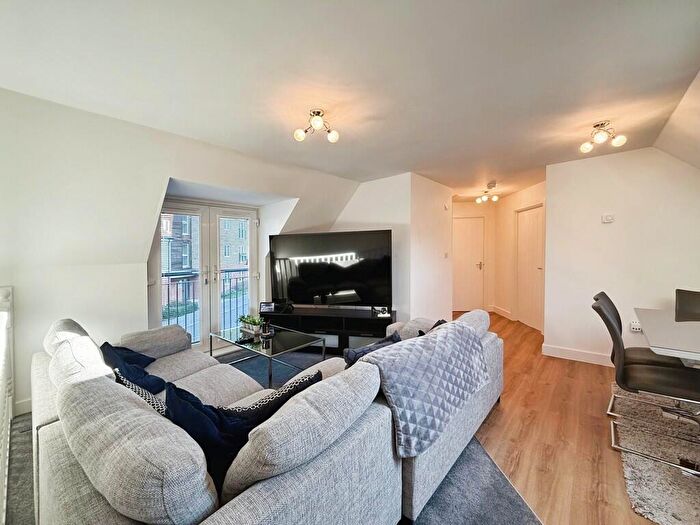 1 Bedroom Maisonette To Rent In Skippetts Gardens, Basingstoke, RG21