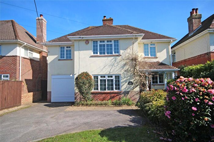 4 Bedroom Detached House For Sale In Barton Court Avenue, Barton On Sea, New Milton, Hampshire, BH25