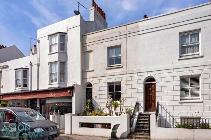 2 Bedroom Maisonette For Sale In St Georges Road, Brighton, BN2