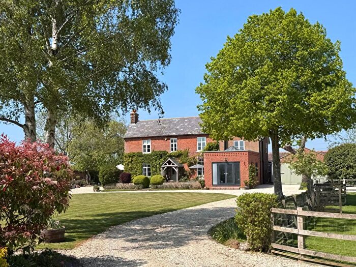 4 Bedroom Farm House For Sale In Woolstone, Faringdon, SN7