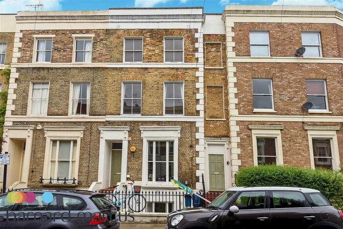 1 Bedroom Apartment To Rent In Shakspeare Walk, Stoke Newington, London, N16
