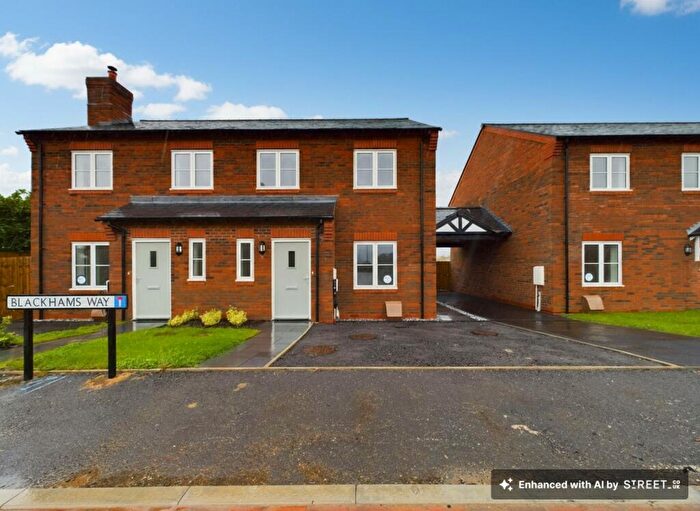 3 Bedroom Semi Detached House For Sale In Beeston View, Tattenhall Road, CH3