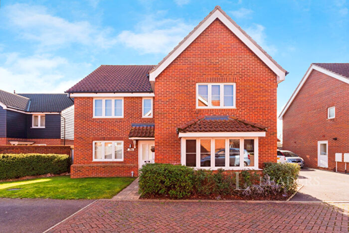 5 Bedroom Detached House To Rent In Viola Close, Round House Park, NR4