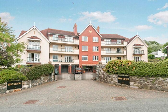 2 Bedroom Apartment For Sale In Ty Mawr Road, Deganwy, Conwy, LL31