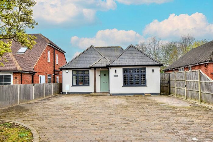 3 Bedroom Bungalow For Sale In Coleshill Lane, Winchmore Hill, Amersham, HP7